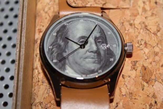 Cheapo Pop-art Benjamin horloge